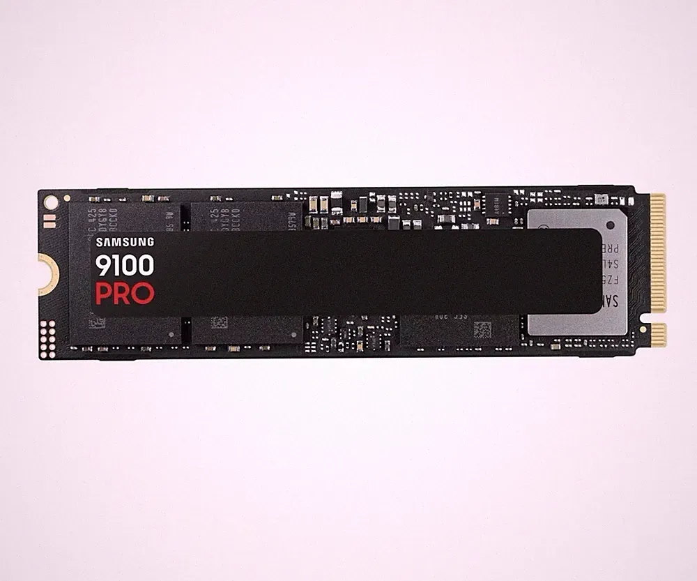 M04 SAMSUNG 9100 PRO 4TB M.2 2280 PCIe 5.0x4 NVMe SSD MZ-VAP4T0B/AM - READ!!!!